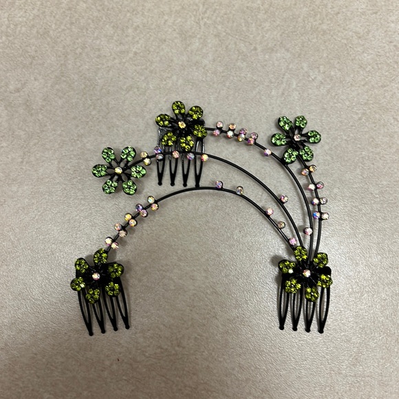 Other - Green and Black Hair Comb